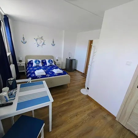Gryfhaus - Nawigatora, 18m2 Dla Rodzin, Spokojny Pobyt, 2 - 4 Osoby